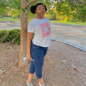 Meet your Posher, Jasmine